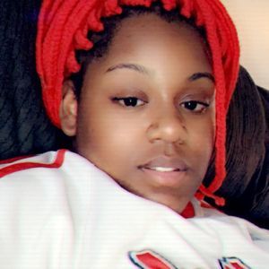 Meet your Posher, Adrianna